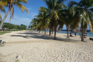 Strand bij Playa Girón Cuba