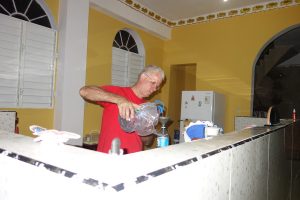 Keuken en eetkamer Residencia Cubamovesyou